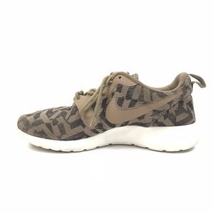 camo running sneakers
